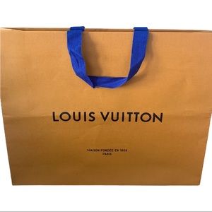 Large LOUIS VUITTON GIFT BAG